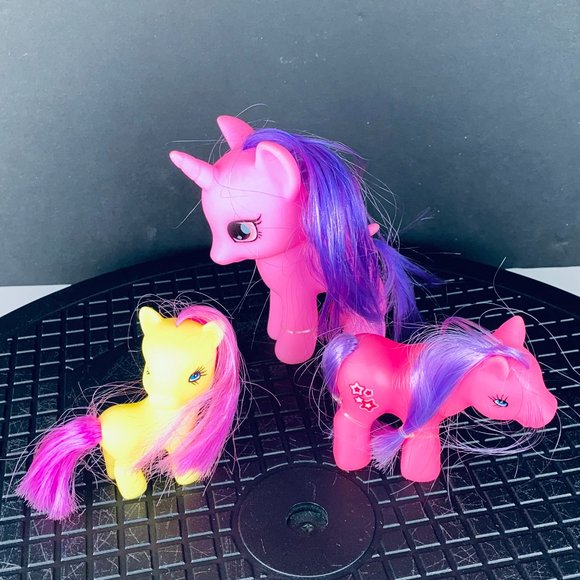 JA-RU Greenbrier Misc Toy Pony Figures Lot - Picture 1 of 15